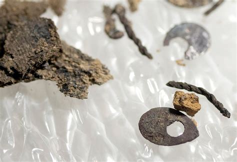 DNA analysis of Jamestown burials reveals governor’s family .